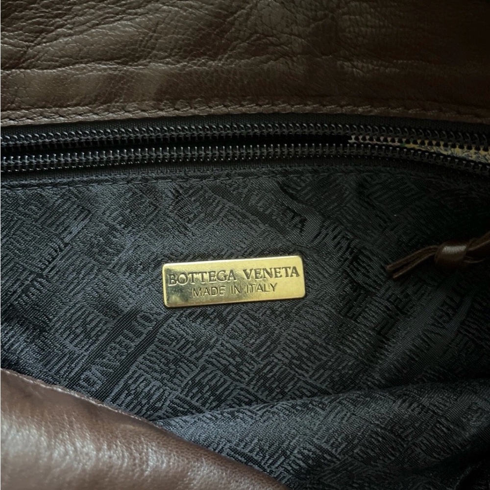 Bottega veneta Brown super soft Leather fold over clutch - Picture 8 of 8